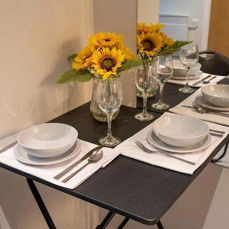 Pass The Keys Cosy High Street Studio With Free Parking Apartment Lincoln Luaran gambar